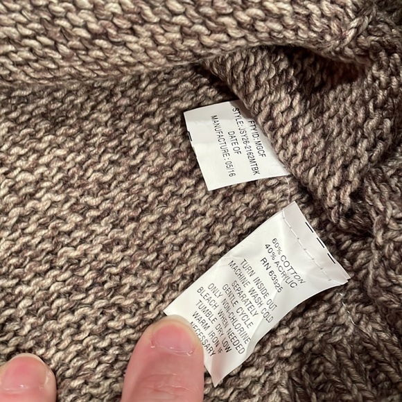 Mens sweater from Buckle- NWT - Picture 6 of 11